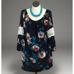 Lindy Black Top Women L/XL Tunic Red Aqua White Floral Lace Bell Tie Sleeve Boho